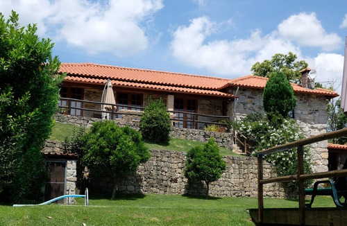 Celorico de Basto Cottage | Country house with private swimming pool and entertainment lounge