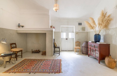 Sao Francisco da Serra Villa | Country House 'Quinta Da Corte' with Private Garden, Balcony and Wi-Fi