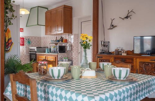 Coimbra Cottage | Country House with a Pool Near Coimbra
