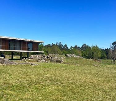 Barcelos House | Country Retreat with Vineyard