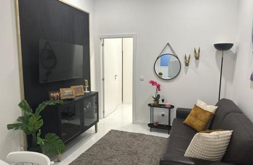Sao Bras de Alportel Apartment | Countryside & Sea in One Stay