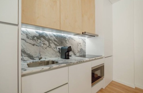 Campanha Apartment | COURTYARD OPORTO DESIGN APARTMENT H by Interhome