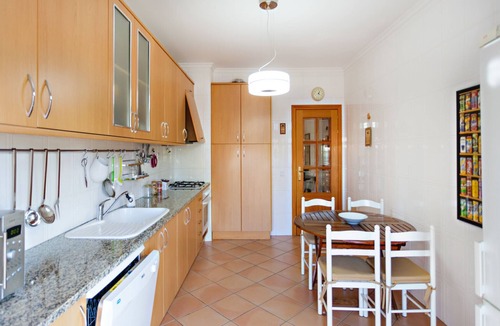 Faro City Centre Apartment | Cozy, 2 minute walk from the center