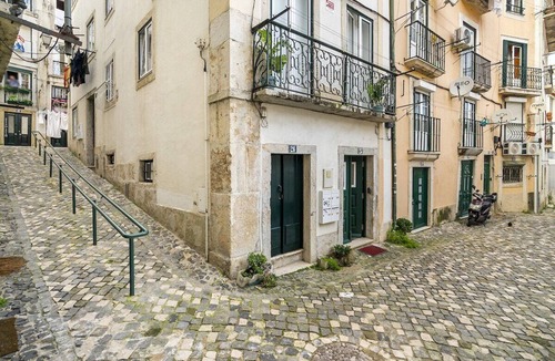 Santo Estevao Apartment | Cozy Alfama Haven: Perfect for Exploring Lisbon