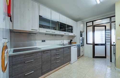 Oliveira do Douro Apartment | Cozy and Quiet Spacious Flat