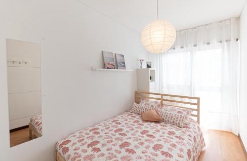 Oliveira do Douro Apartment | Cozy Bus Parking - 5min from Downtown Porto Gaia