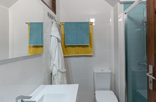 Oliveira do Douro Apartment | Cozy Bus Parking - 5min from Downtown Porto Gaia
