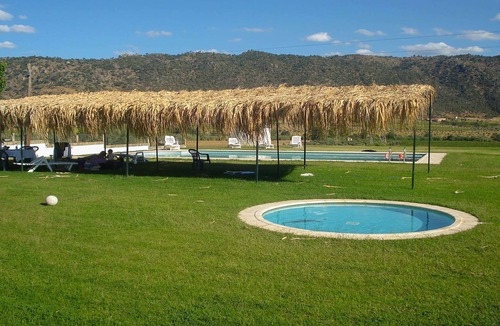 Vila Flor Cottage | Cozy Cottage with Swimming Pool