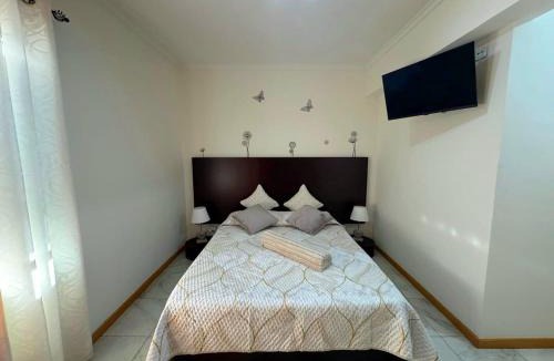 Santo Antonio House | Cozy Ensuite Room Near Funchal Center WiFi