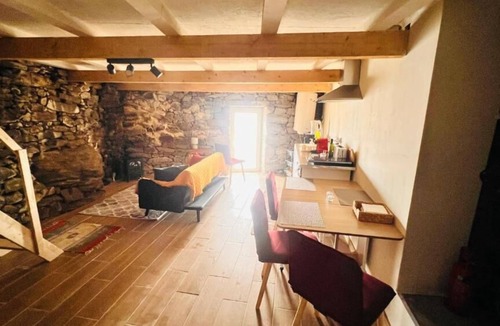 Samodaes House | Cozy House with Douro View