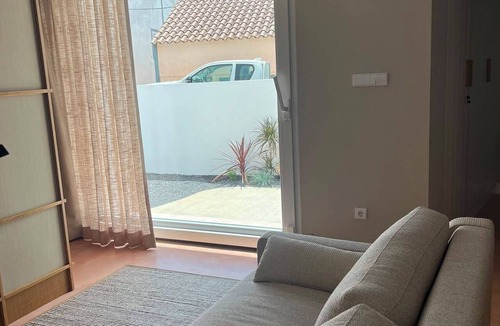 Faial Da Terra House | Cozy studio apartment in peaceful Faial da Terra, a 5-minute walk from the sea