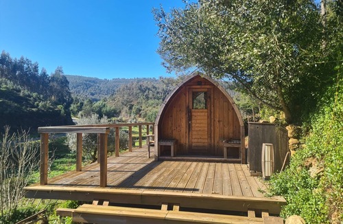 Friumes e Paradela Apartment | Cozy studio with pool view