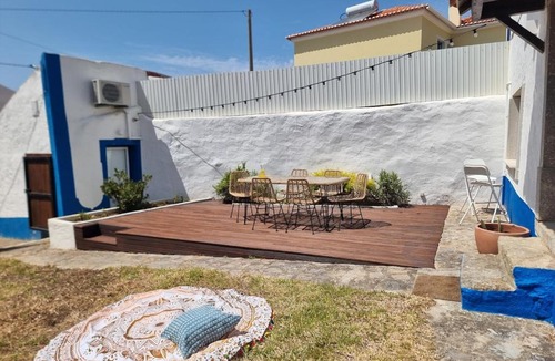 Ericeira House | Cozy Sunset Cottage