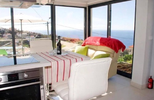 Calheta House | Crystal House