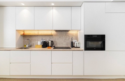 Alfama Apartment | CSA18 | Top Floor w Luxury Design Premium Location