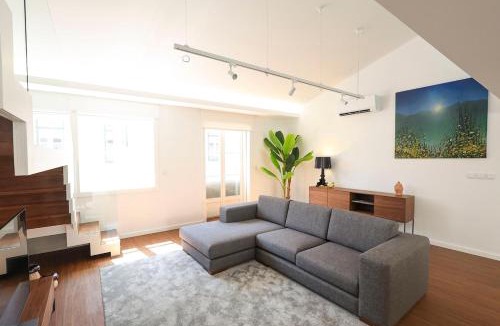 Ponte de Lima Apartment | Décimus Lodge - Premium Town Center Stay