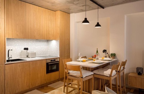 Santo Condestavel Apartment | Design 2BR Campo de Ourique