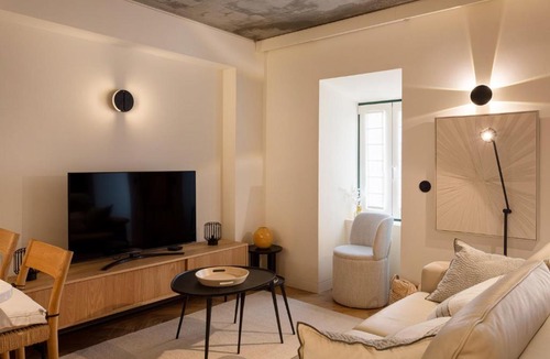 Santo Condestavel Apartment | Design 2BR Campo de Ourique