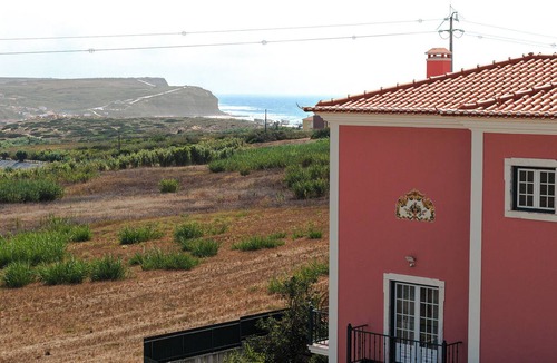 Torres Vedras House | Detached Beach House near Santa Cruz | Surf, Yoga & Ocean Views | Sleeps 8–10⁠