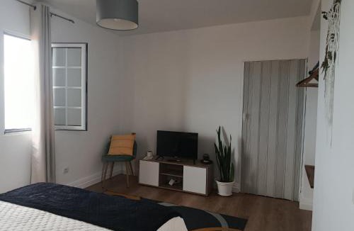 Ponta Delgada House | Dhamma Guest House
