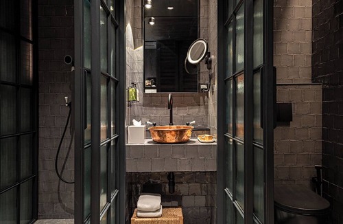 Alcantara Hotel | Docas Hotel Lisbon