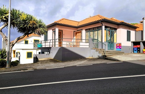 Porto da Cruz House | Domus Dino