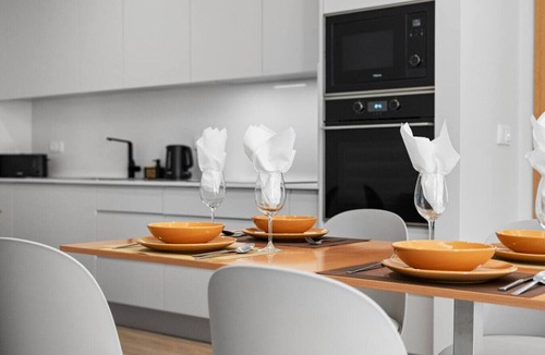 Sao Vicente House | Double Room with Terrace Q5