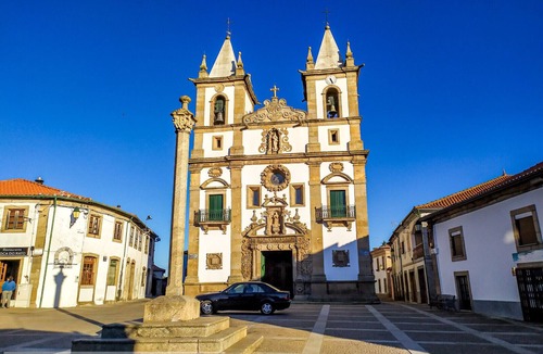 Vila Flor Cottage | Douro 3 Bedrooms Magic Mountain Landscape