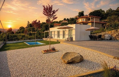 Resende Hotel | Douro Garden, where nature meets tranquility.