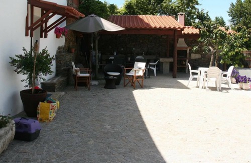 Armamar House | Douro house with pool