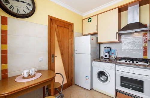 Conceicao e Cabanas de Tavira Apartment | Duplex Apartment in Cabanas de Tavira with Shared Pool, Wi-Fi, and Air Conditioning