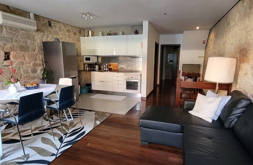 Ponte de Lima Apartment | Duplex Centro Vila Apartment with Wi-Fi in Ponte de Lima