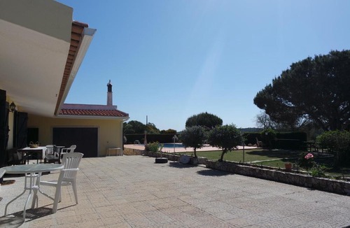 Chinicato Apartment | E - Countryside Guesthouse 2 Bed Apartment