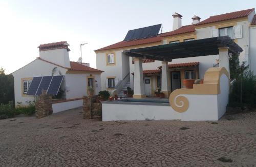Reveladas House | Eira Velha