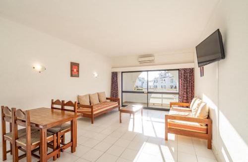 Areias de Sao Joao Apartment | Eirasol by Umbral
