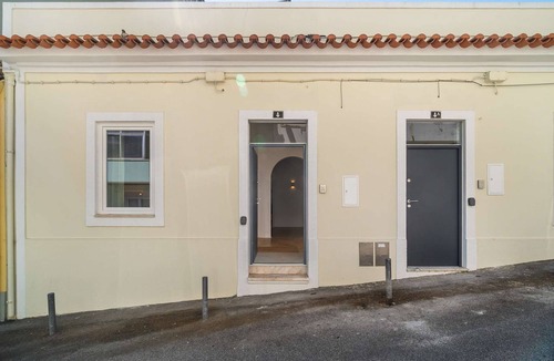 Belem Apartment | Elegant Lisbon Duplex in Iconic Belém
