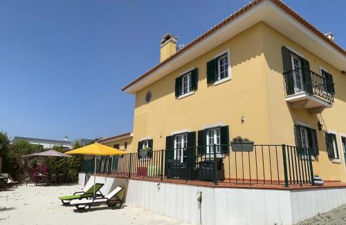 Lourinha Villa | Elegant Villa Mello with Beautiful Outdoor Area
