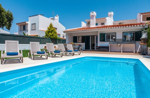 Montechoro Villa | Elegant Villa w/Heatable Pool and BBQ