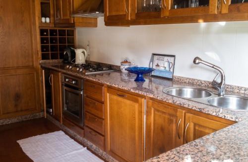 Canicada Villa | Elegant Villa with Panoramic Views in Caniçada