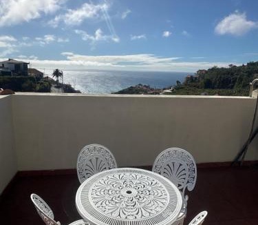Canhas Villa | Elisabeth House