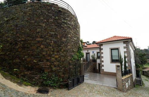 Castelo de Paiva House | Encanto do Douro Antigo