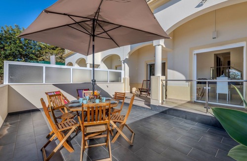 Vale de Parra House | Encosta dos Salgados by Interhome
