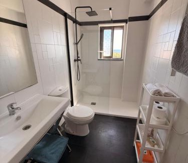 Consolacao Apartment | Enjoy VIEW apartment - ocean, surf, beach, eat & work