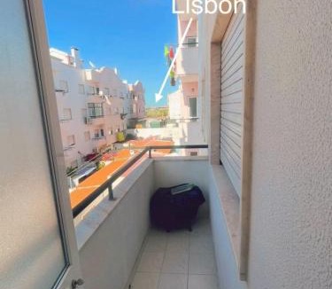 Samouco Apartment | Entire 3 bed rooms Apartment with Private wc !