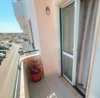 Samouco Apartment | Entire 3 bed rooms Apartment with Private wc !