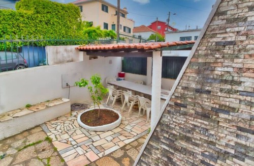 Estoril House | Estoril Holiday Home - View and Outside BBQ