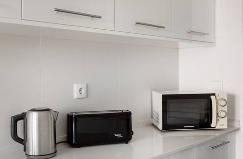 Santa Isabel Apartment | Estrela Skyline Retreat with Terrace