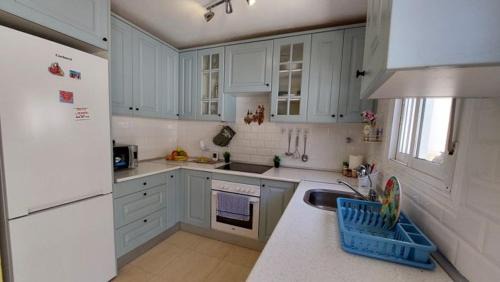 Ameijeira House | Excellent location just minutes from the beaches !