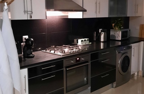 Foz do Arelho Apartment | EXCEPTIONAL VIEW OF THE OCEAN AND THE BEACH RIGHT OUT THE DOOR