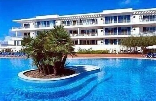 Lagos Apartment | Exclusive-Prime location, uninterrupted views Lagos award winning marina. POOL